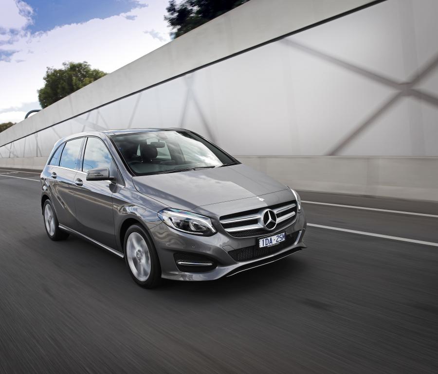  Mercedes-Benz B200 Urban Line 2015 года  (AU) (фото 14 из 28)